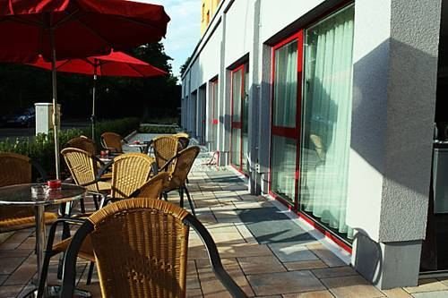 Фото Hotel Rödelheimer Hof - Am Wasserturm