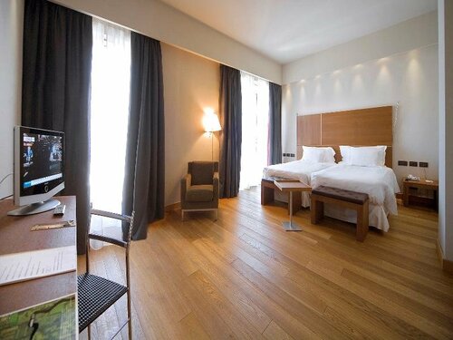 Внешний вид отеля NH Collection Torino Santo Stefano в Турине, фото 3