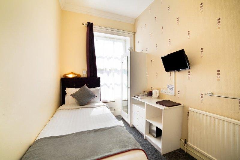 Фото Diamonds Inn Ltd