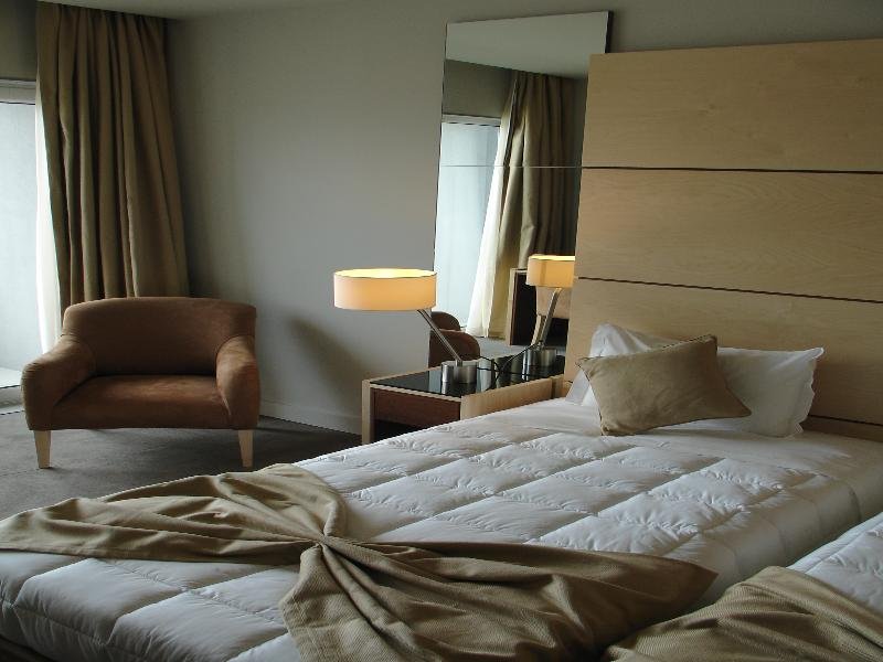 Фото VIP Executive Azores Hotel