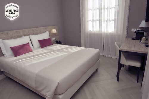 Гостиница Bergamo Inn 15 в Бергамо