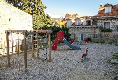 Гостиница Rooms Kazerma в Дубровнике