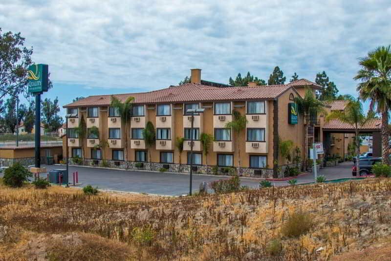 Гостиница Quality Inn & Suites Near The Border в Сан-Диего