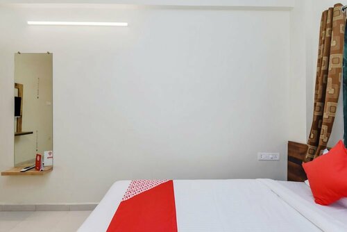 Гостиница Oyo 17342 Aditya Service Apartment в Пимпри-Чинчваде
