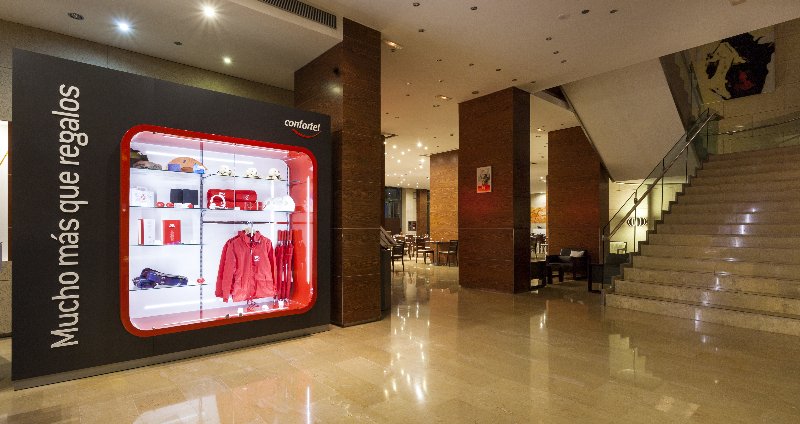 Фото Hotel Ilunion Valencia 4