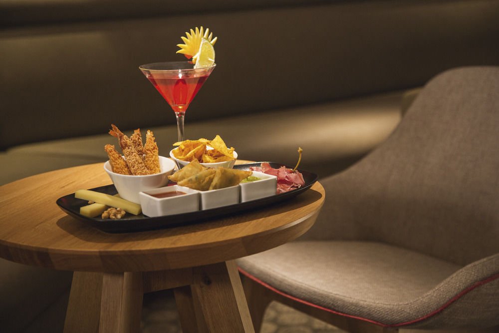 Фото Movenpick Hotel Geneva