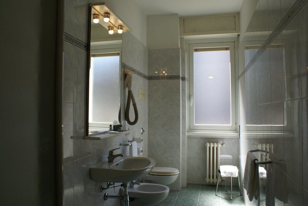 Фото IQ Hotel Milano