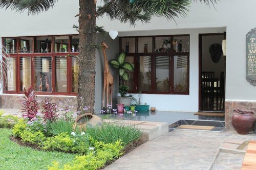 Гостиница Sommerschield Guest House & Restaurant в Мапуту