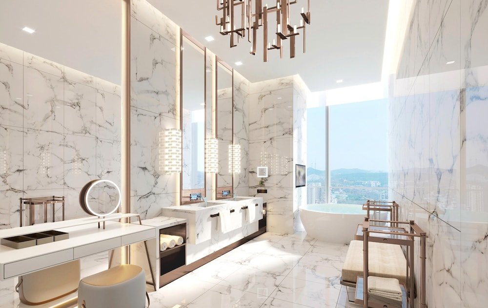 Фото Crowne Plaza Dalian Xinghai