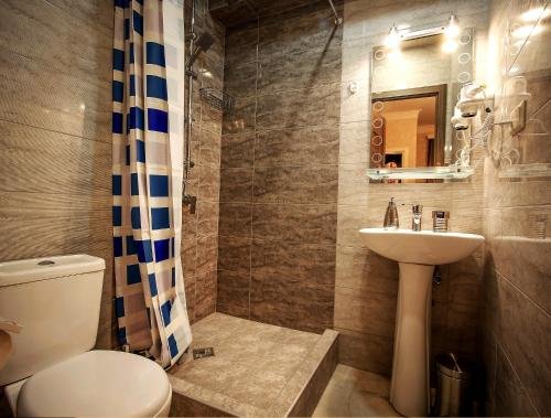 Фото Hotel Toma's House