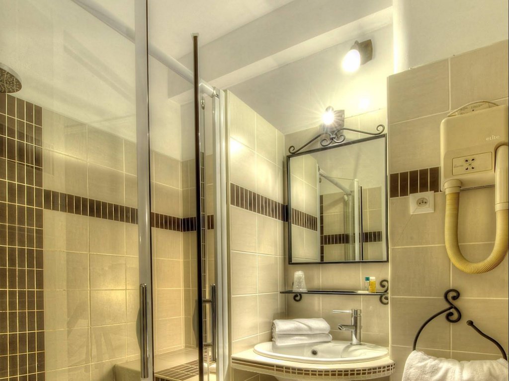 Фото Logis le Printemps