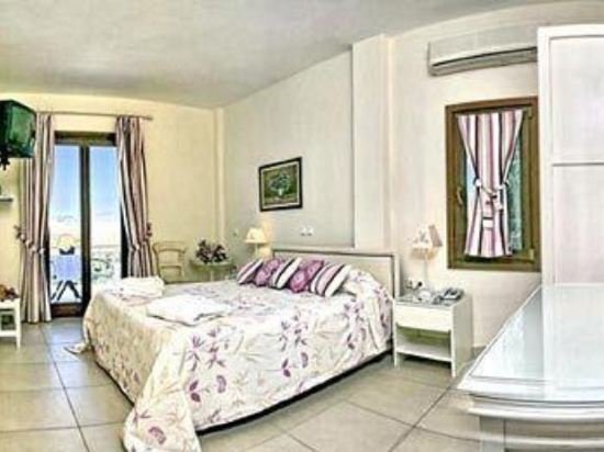 Фото Clara Hotel