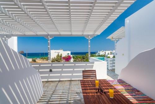 Фото Michalis Studios