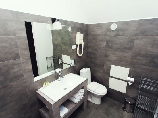 Фото Shadow Boutique Hotel & SPA