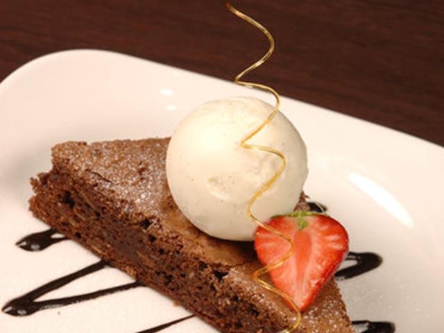 Фото Radisson Hotel Manchester City Centre, A Verified Net Zero Hotel