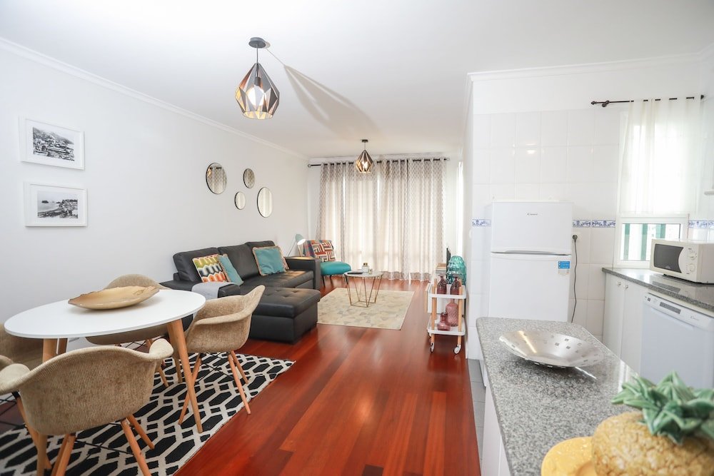 Фото Forum Apartment