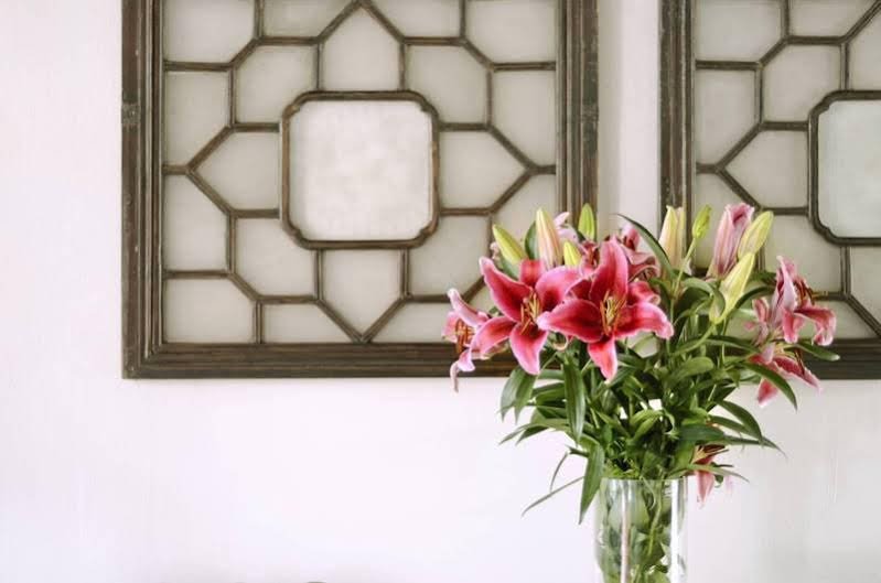 Фото Noordin Mews