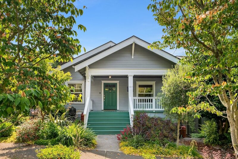 Гостиница Seattle Vacation Home: The Campus в Сиэтле