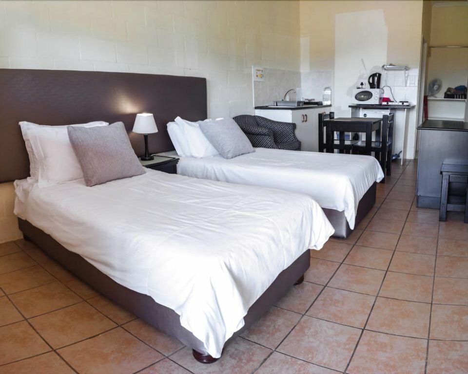 Hotel Kingfisher Hollow Exclusive Guest House, Capetown, photo