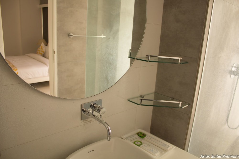 Фото Asian Suites Premium B 709 Huda City