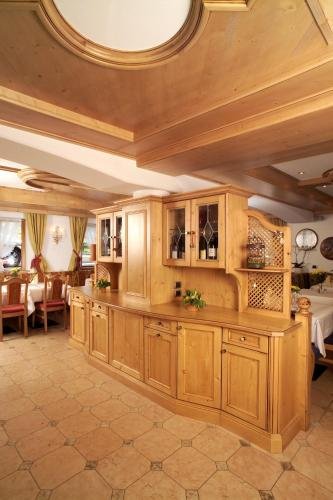 Фото Hotel Flora