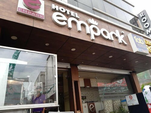Гостиница Pph Living Empark в Бангалоре