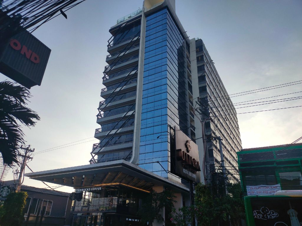 Hotel 1Br With Cozy Design At Uttara The Icon Apartment, Earth, photo