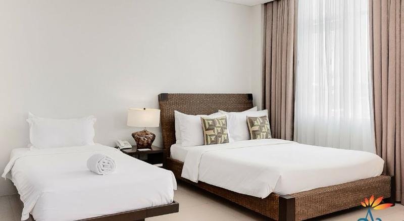 Фото Azia Suites and Residences