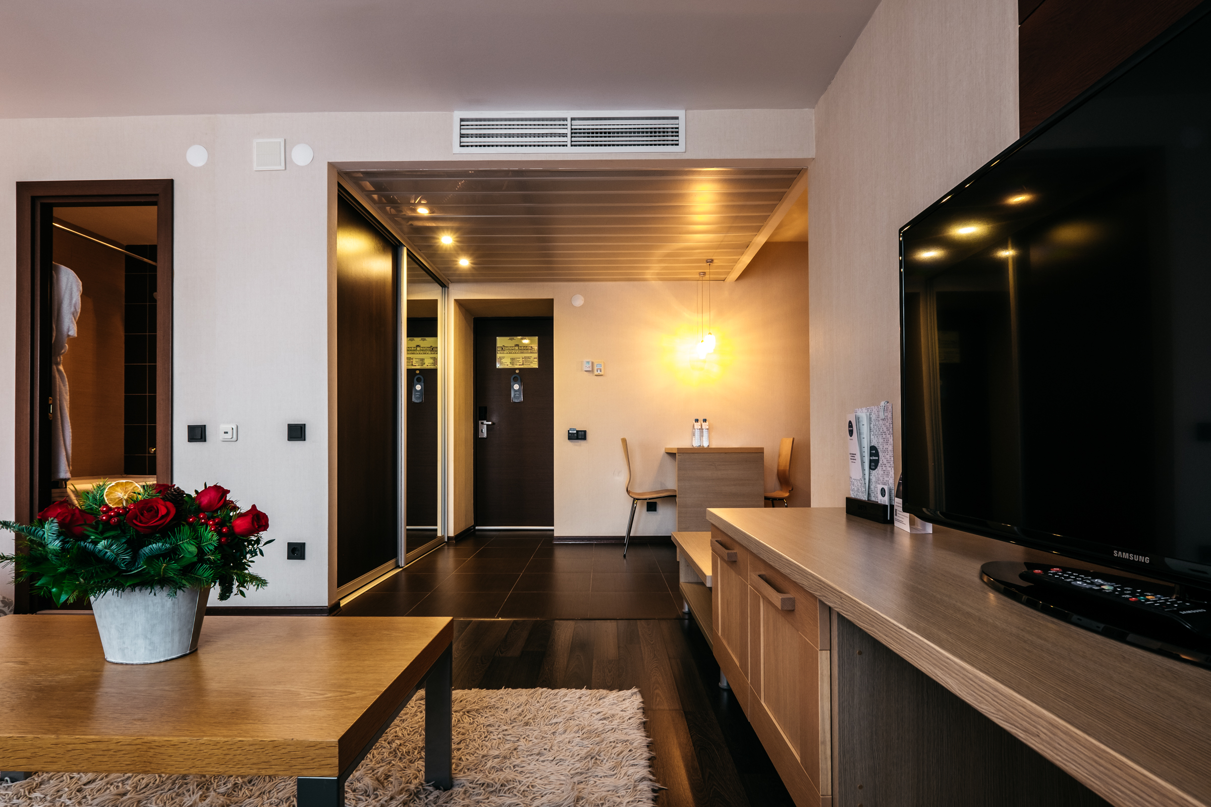 Фото Гранд Авеню by Usta Hotels