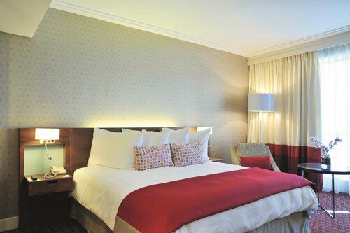 Внешний вид отеля Radisson Blu Gautrain Hotel, Sandton Johannesburg в Сандтоне, фото 4