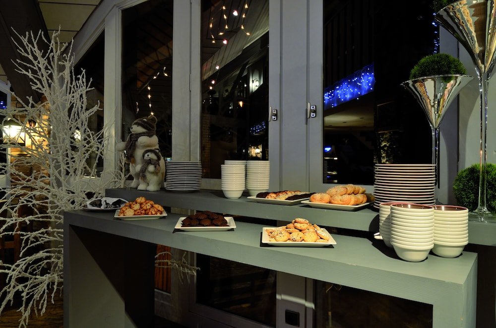 Фото Hôtel l'Eden des Cimes - Vacances Bleues - Belle Plagne 2100