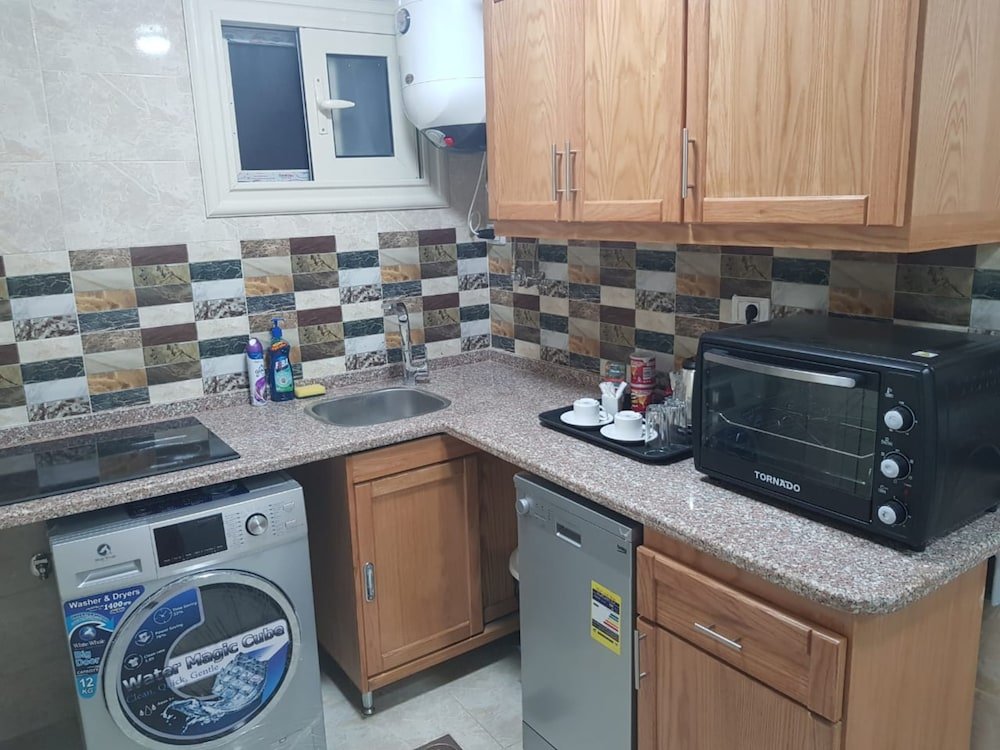 Фото Al Raya Apartments