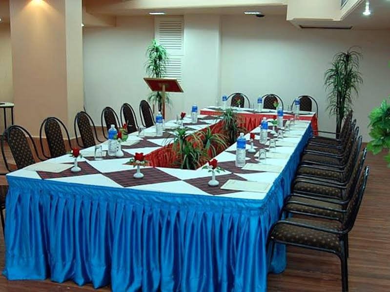 Фото Hotel Apex International