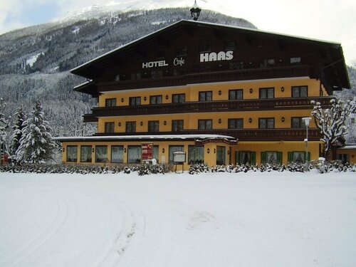 Гостиница Haas