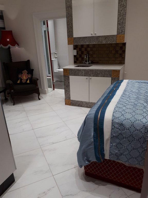 Фото Adrian D'Cap