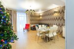 Moon House (derevnya Zelyonaya Polyana, Kurortnaya ulitsa, 83к4), hotel