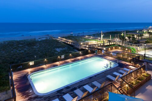 Гостиница Hampton Inn & Suites by Hilton Carolina Beach Oceanfront
