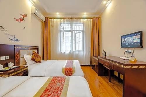 Фото Holly's Hostel Chengdu