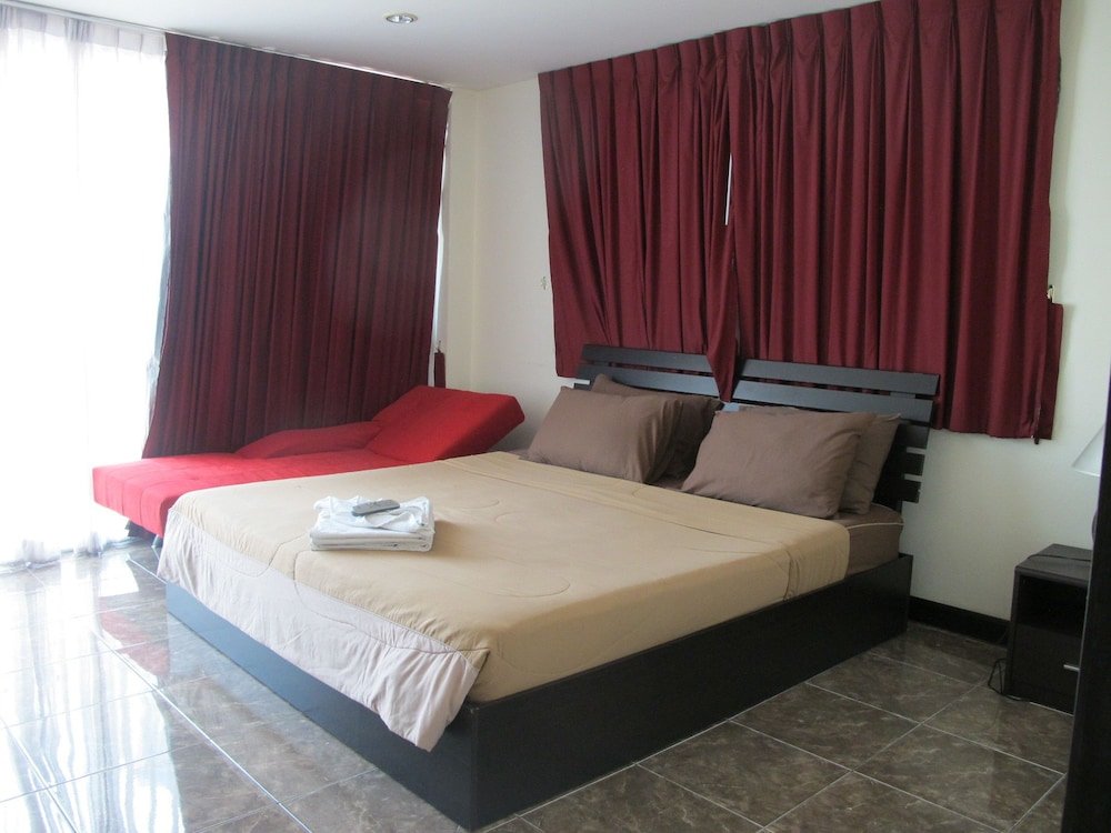 Фото Rouge Service Apartments