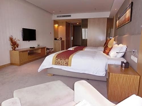 Фото Guangzhou Pearl River International Hotel