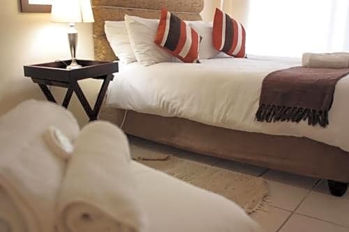 Фото Sunnyridge Lodge