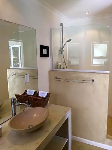 Фото African Queen