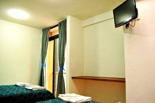 Фото Hotel Lirice Colonial