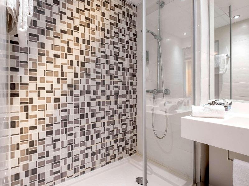 Фото Hôtel Mercure Rouen Centre Champ de Mars