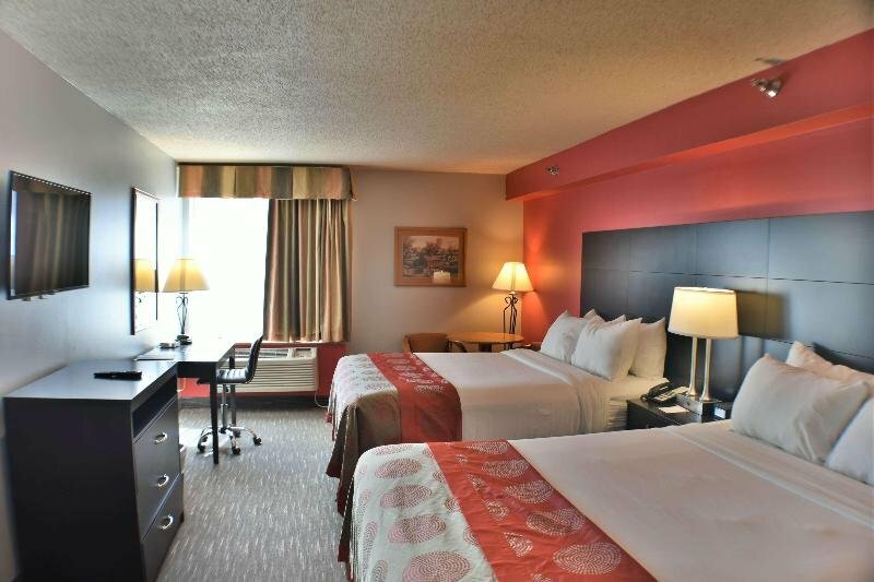 Гостиница Ramada by Wyndham Sioux Falls Arpt & Suites