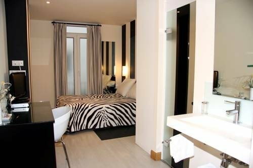 Hotel Basic Confort 2, San Sebastian, photo