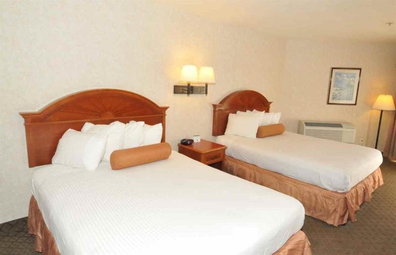 Фото Huntington Beach Inn