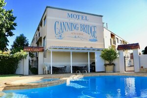 Гостиница Canning Bridge Auto Lodge