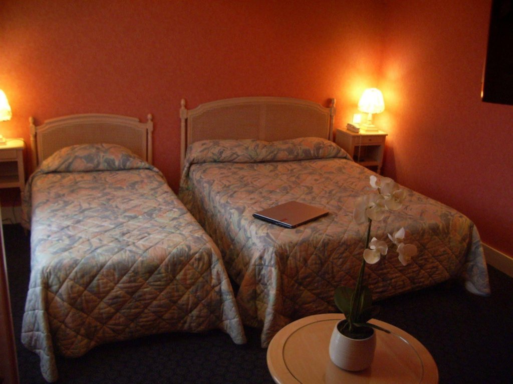 Фото Hotel Restaurant L'Apostrophe