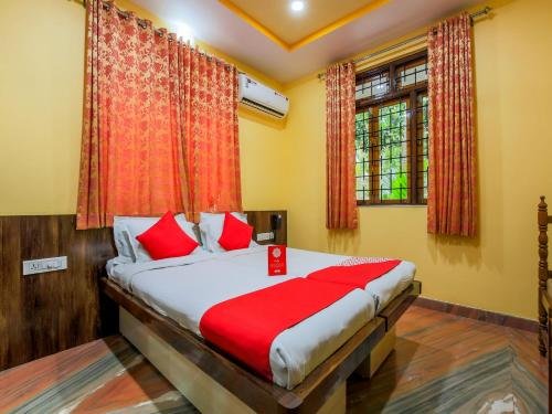 Фото Meera Motels & Residency